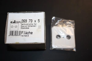 Gira Superficie Antiguo Sistema TV / SAT Radio Cubierta Antena 26973 en Blanco Puro - Imagen 1 de 1