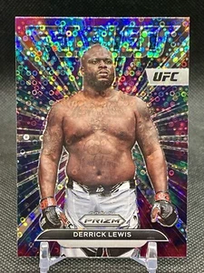 2023 Panini UFC Prizm Derrick Lewis Fearless Disco Prizms Heavyweight #26 - Foto 1 di 2