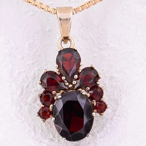 27,9 mm - Ciondolo vintage Mid-Century granato in oro giallo 333/8 carati - 1970 ca. - Foto 1 di 6