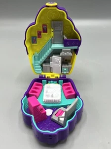Polly Pocket 2017 Mattel Purple Cupcake Home No Dolls - Picture 1 of 10