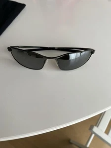 Oakley Whisker Polarized Sunglasses Silver Frame Used - Picture 1 of 3