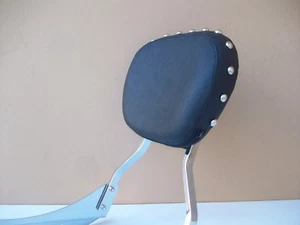 "NEW"  Kawasaki Vulcan VN 900  Sissy Bar Backrest with Studded Pad - Picture 1 of 2