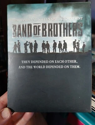 Band of Brothers DVD. 6 Disc Set Clamshell Case- Tom Hanks Steven Spielberg - Image 1 of 4