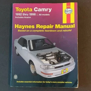 Haynes Toyota Camry Repair Manual 1992-1996 includes Avalon Automotive Repair - Picture 1 of 8