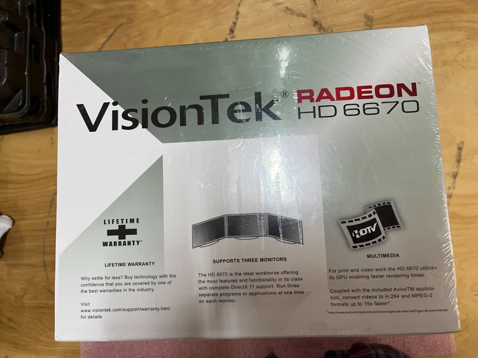 VisionTek - AMD Radeon HD 6670 1GB GDDR5 PCI Express 2.1 Graphics Card - Image 1 of 4