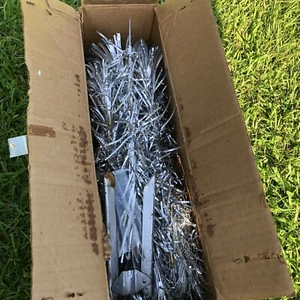 Vintage Pom Pom The Sparkler Aluminum Christmas Tree (MISSING TRUNK) 4 Ft W/ Box - Picture 1 of 15