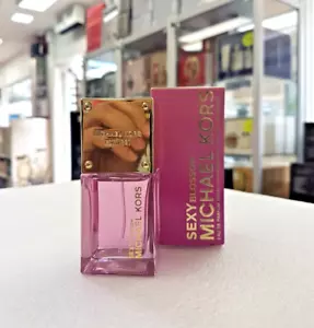 Michael Kors Sexy Blossom - Eau De Parfum 30ml - BRAND NEW - Perfume As Shown - Picture 1 of 3