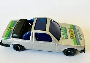 Auto d'epoca gialla Welly rinoceronte modellini auto pressofusi rally sport super asso argento - Foto 1 di 5