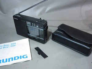 GRUNDIG Yacht Boy 206 Ricevitore Mondiale 15 Bande FM SW MW LW Portatile - (503) - Foto 1 di 6
