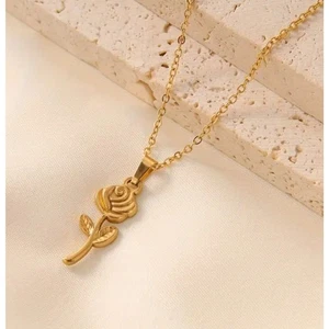 Rose Anhänger Halskette 18K vergoldet elegant schick stilvoll atemberaubend Mode Neu mit Etikett - Bild 1 von 7