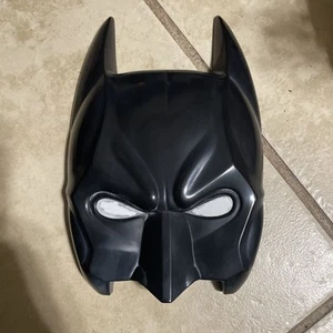 BATMAN THE DARK KNIGHT LIMITED EDITION DVD SET CASE IS MASK w/ Special Features - Picture 1 of 3