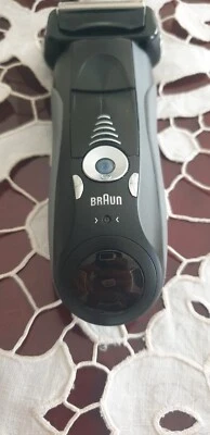 Braun Series 7  720s Wet&Dry trimmer Rasoio da barba con Custodia da Viaggio - Immagine 1 di 4