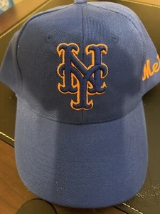 NEW YORK METS BLUE HAT  AUTHENTIC MLB BASEBALL TEAM ADJUSTABLE NEW CAP - Picture 1 of 3