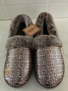 NEW Womens Skechers MemoryFoam FauxFur Lined Shiny Rose Gold SlipOn US Womens9.5 - Picture 1 of 16