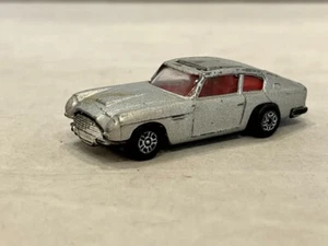 Corgi Juniors James Bond 007 Aston Martin DB6 1979 1:64 Made In England - Picture 1 of 9