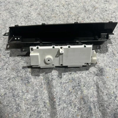 2005 TOYOTA PRIUS - INSTRUMENT CLUSTER 769362-030 SPEEDOMETER - Image 1 of 4