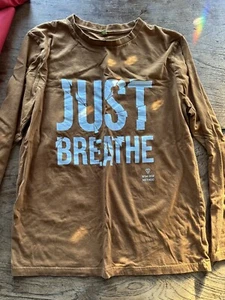 Win Hof Methode ""Just Breathe"" mittleres Herrenhemd - Bild 1 von 2