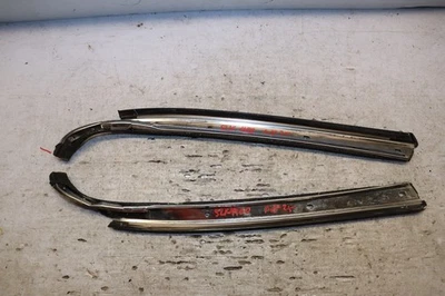 2000-2003 Honda S2000 AP1 OEM para-brisa dianteiro quadro de vedação de faixa climática - Imagem 1 de 4