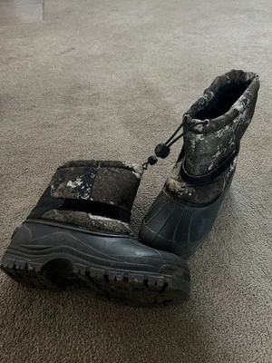 Red Head Camo Waterproof/Fleece Lined 200g Hunting Boots- 5M Youth - Image 1 of 4