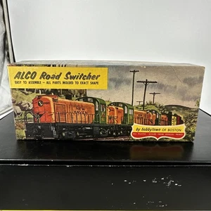 HO scale Alco RS-3 hobby town kit vintage collector grade - Picture 1 of 8