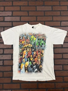 Mad Engine Marvel Superhero T-Shirt Medium - Picture 1 of 4