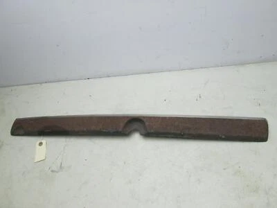 SAAB 96 大约 1970 年带 V4 挡风玻璃面板下的新鲜空气罩(二手) — 第 1/4 张图片