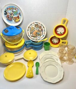 Vintage 80’s Little Tikes~Fisher Price Playskool~Kitchen Plates Pots & Pans Cup