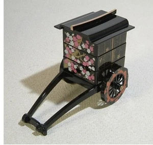 Carro japonés dibujado por bueyes Jubako GOSYOGURUMA dulces caja de bento de Japón - Imagen 1 de 1