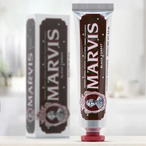 Pasta de dientes MARVIS edición limitada Selva Negra con sabor a chocolate oscuro, 75 ml - Imagen 1 de 3