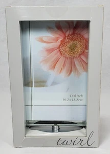 Twirl Photo Frame 4x6” Bed Bath & Beyond - Picture 1 of 5