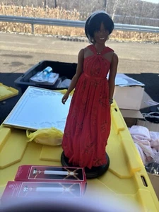 Michelle Obama 16" Inaugural Ball Porcelain Doll from Danbury Mint - Picture 1 of 4