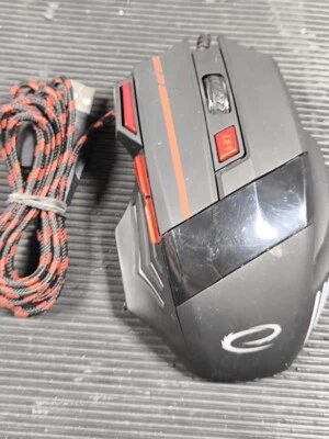 Mouse para juegos Esperanza EGM201R con cable 7D - usado, arañazos Foto 1 de 4