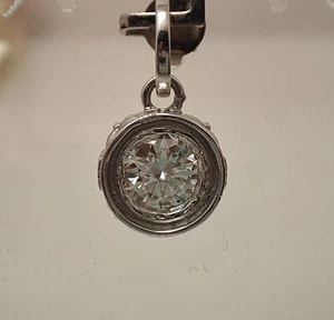 Ciondolo Set Lunetta Oro Bianco 14K, Ciondolo Solitario Moissanite Taglio Tondo 1,10 Ct - Foto 1 di 7