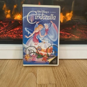 Cinderella (VHS Tape, 1995, Walt Disney Home Entertainment) - Picture 1 of 2