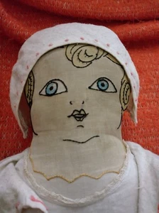 Muñeca bordada de tela vintage con vestido - rubia - ojos azules - Imagen 1 de 6