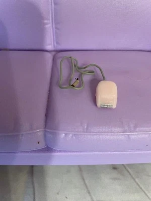 Винтажная кукла Barbie розовая электрическая бритва будуар #1834 редкая 1965 аксессуар PAK - Изображение 1 из 4