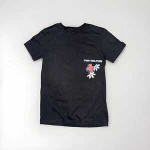 Pink Dolphin Coral View Tee In Black Rare Christmas gift T-shirt - Picture 1 of 13