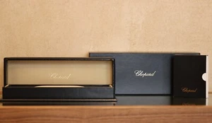 Geschenkschachtel / Im Feld Original Chopard - Armbanduhr Herren oder Damen - Bild 1 von 6
