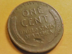 1945 S Wheat Cent REV. LAMINATION Error, LITE PEEL #RED45S - Picture 1 of 3