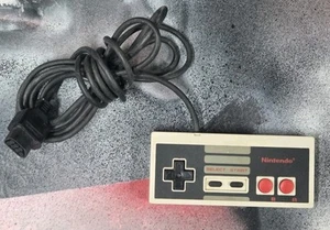 Controller Nintendo NES originale vintage (Nintendo Entertainment System) NES - Foto 1 di 4