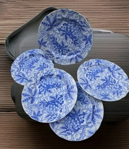 5 Spode Blue Room 10.5 Inch Traditions Dinner Plates Fine Earthenware Ceramic - Picture 1 of 24