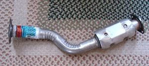 Genuine Walker 53827 Ultra EPA Direct Fit Catalytic Converter - Picture 1 of 8