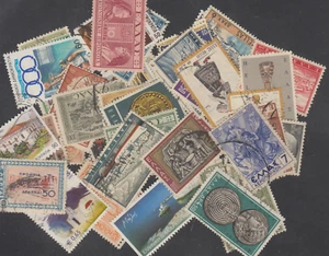 GRECIA - PACK/COLECCIÓN - 50 SELLOS DIFERENTES!!! - Imagen 1 de 1