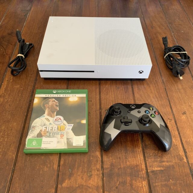 Xbox One S All Digital, Console de Videogame Xbox One Usado 73851918