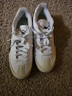 Puma Palermo Sneaker Size  9  White Black Beige Casual Shoe Preppy Academy - Image 1 of 4