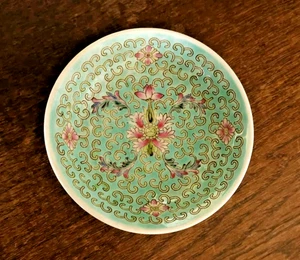 Vintage chinesische Jingdezhen Ming 6 Ci Famille Rose Porzellan Schmuck Schale grün - Bild 1 von 5