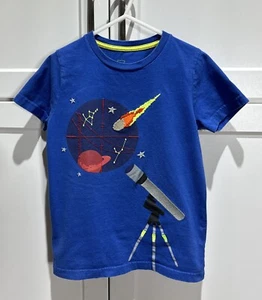 Mini Boden Unisex Cotton Space T-Shirt EUC - Size 5/6 - Picture 1 of 3