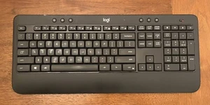 LOGITECH K540 Wireless Desktop Keyboard Powers On Unifying Receiver Not Included - Picture 1 of 7