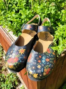 Goby Calceo Vegan Floral Print Clogs Sandals Ballerinas BuckleSize 39 EUC US 8.5 - Picture 1 of 17