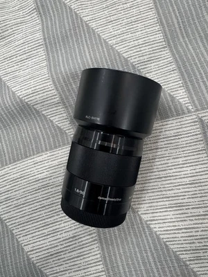 Sony SEL50F18 1.8/50 SteadyShot óptico  Foto 1 de 4